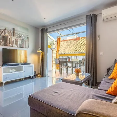 Apartment Atico Fortaleza Ii En El Casco Antiguo De Triana
